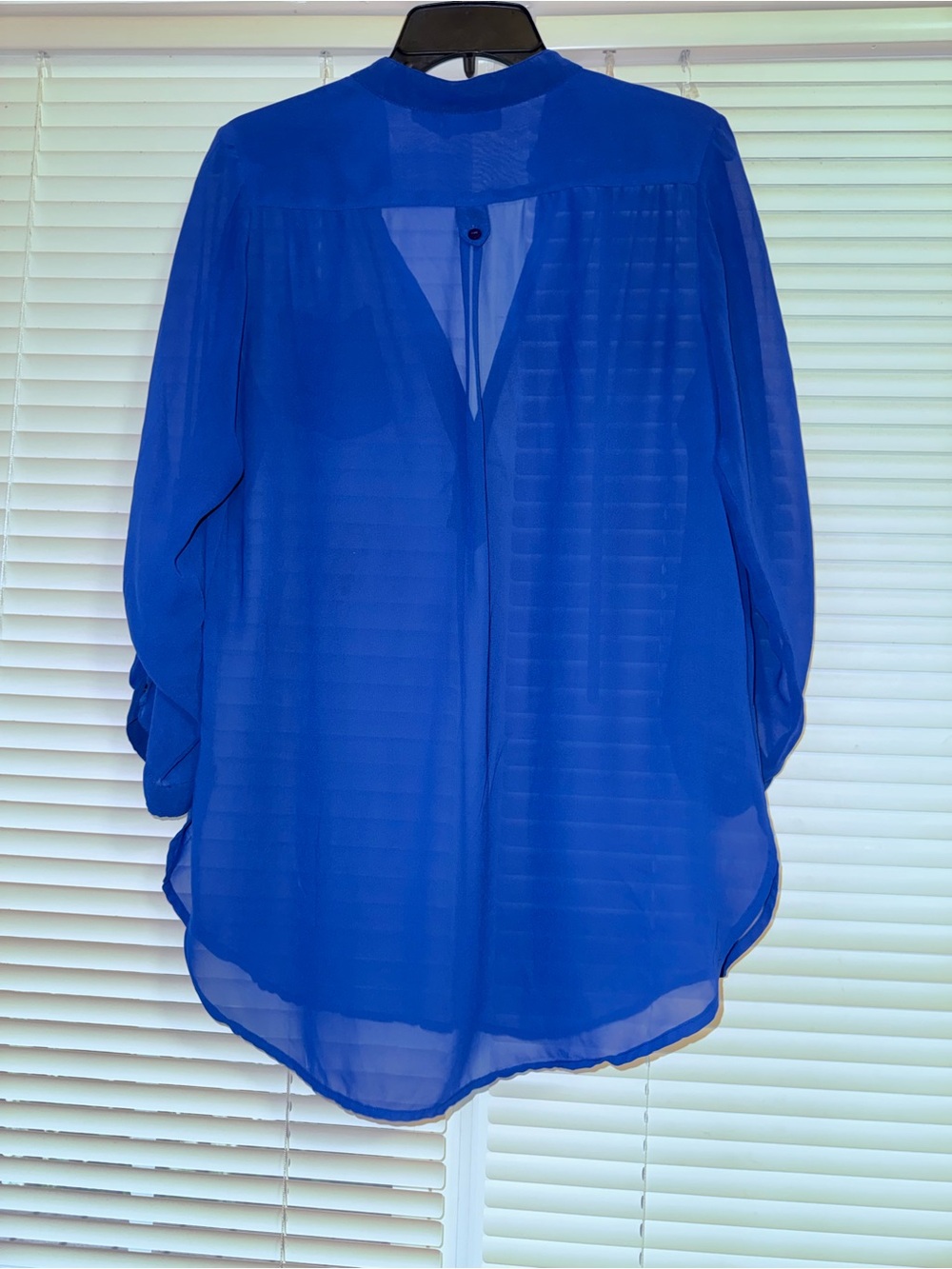 Beautiful blue sheer blouse XL